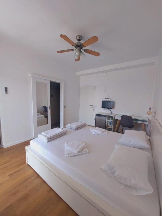 Vinko Rooms Primosten Exterior photo