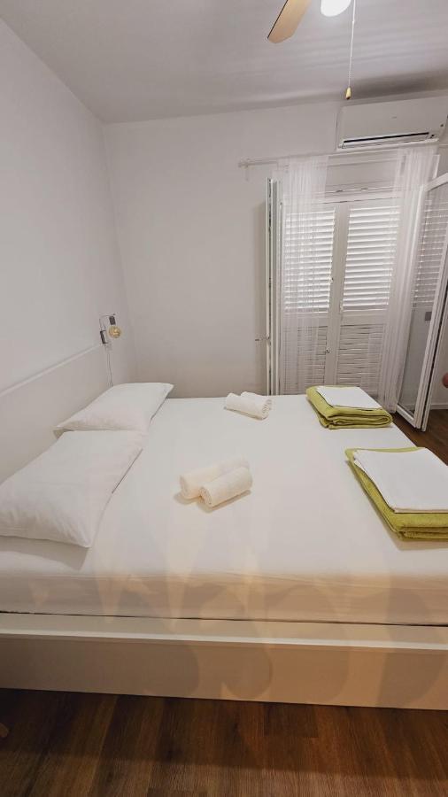 Vinko Rooms Primosten Exterior photo